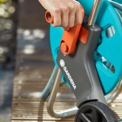 Schlauchwagen AquaRoll S, Gardena, Schlauchlängen Bis 15 M -Gartenbedarf Verkäufe 2024 0930200441 Schlauchwagen Aqua Roll S Set kpl mit 20m Schlauch und Systemteilen 2 61599