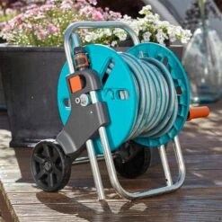 Schlauchwagen AquaRoll S, Gardena, Schlauchlängen Bis 15 M -Gartenbedarf Verkäufe 2024 0930200441 Schlauchwagen Aqua Roll S Set kpl mit 20m Schlauch und Systemteilen 4 61597