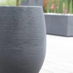 Pflanzgefäß Graphit Egg, Anthrazit, Wasserdicht, Robust 11 Pflanzgefäß Graphit Egg, Anthrazit, Wasserdicht, Robust -Gartenbedarf Verkäufe 2024 3210103698 Pflanzgefaess Graphit Egg anthrazit D50xH60cm 53Ltr 3 62074