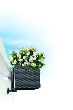 Lechuza Balkonkastenhalter Für Balconera Cottage, Weiß -Gartenbedarf Verkäufe 2024 3240100089 Balkonkastenhalter weiss fuer Balconera 4 5x19cm 1 25894